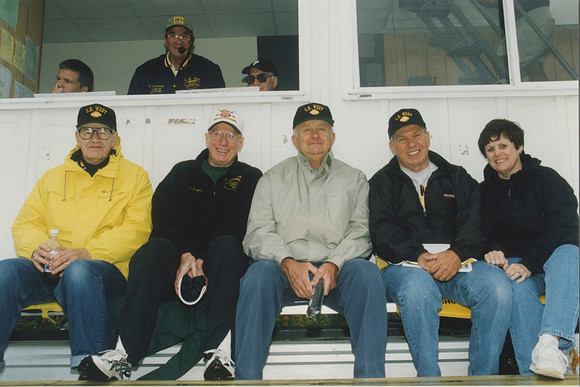 2000 fans