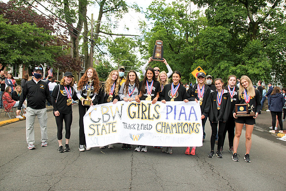 Girls T & F IMG_5083
