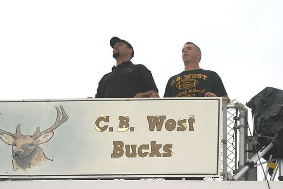 West_wins_35_14_0011