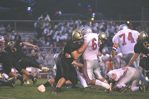 West_wins_35_14_0111
