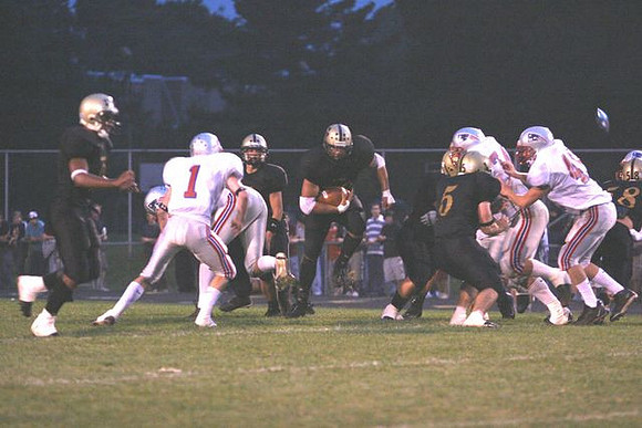 West_wins_35_14_0114_001
